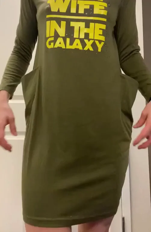 Boba Fett Tease: Galactic Wife's Hotter Nude Reveal? 🔥👅