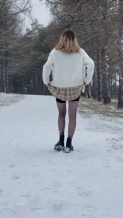 Would you fuck a petite 19 year old like me??