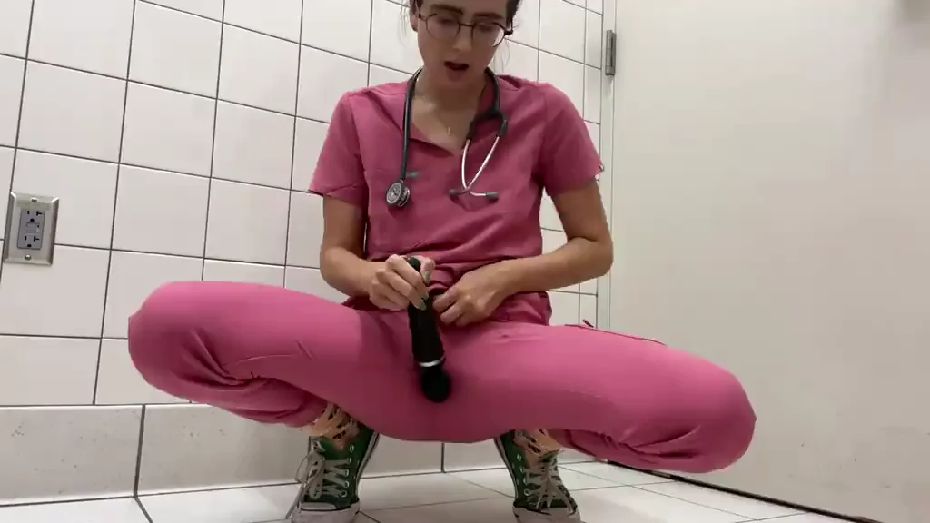 Nurse Mom's Midnight Squirt Lunch in Bathroom