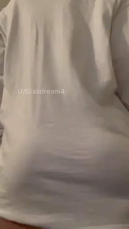Does my shirt do a good job of hiding it?