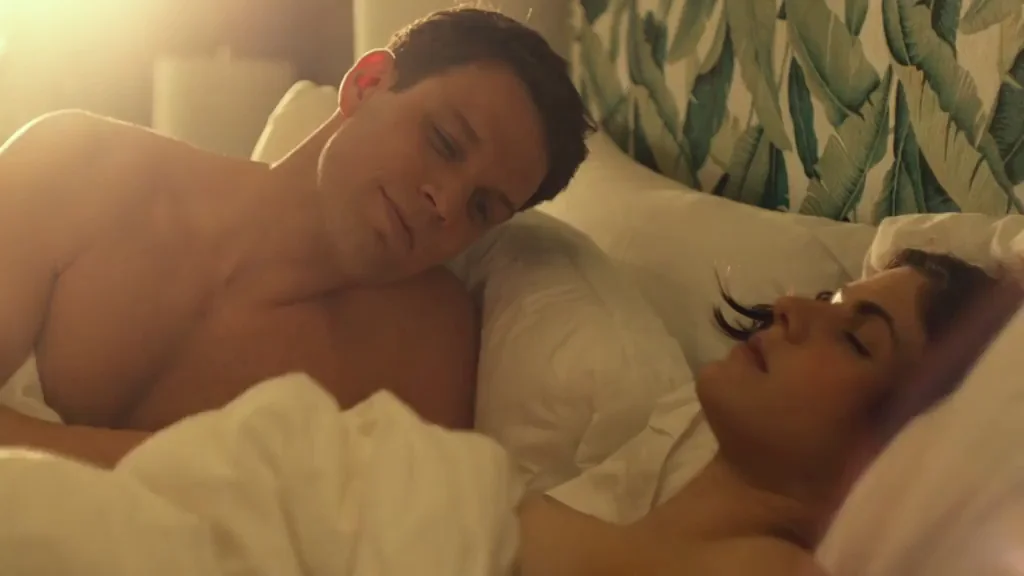 Alexandra Daddario in “The White Lotus”