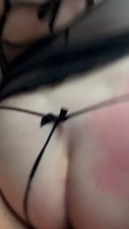 🍑🔥 Thick BBW Hotwife Ass Spanked Red by Hung Bull 💥