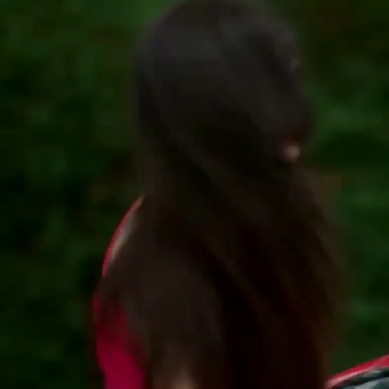 Ayesha Takia busty cow in Taarzan