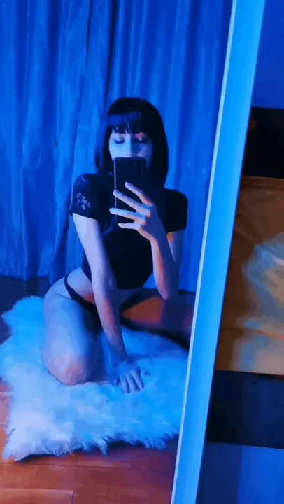 Tiny 18yo Russian Tease Makes Daddies Rock Hard 😈📱💦
