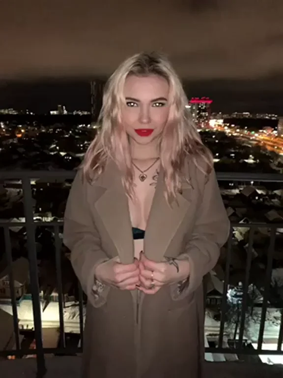would like to see a neighbor like this on a public balcony?