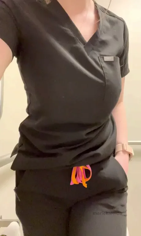 A little reveal of what’s under my scrubs ;)