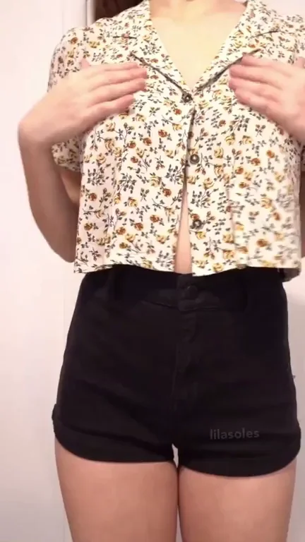 My boobs hide so well under this shirt