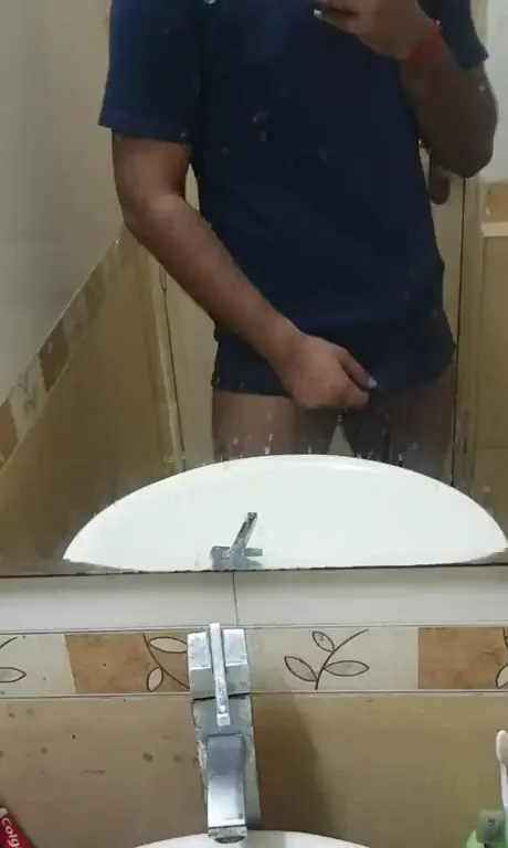 Winter Got My Thick Indian Cock Super Horny 😈🍆❄️