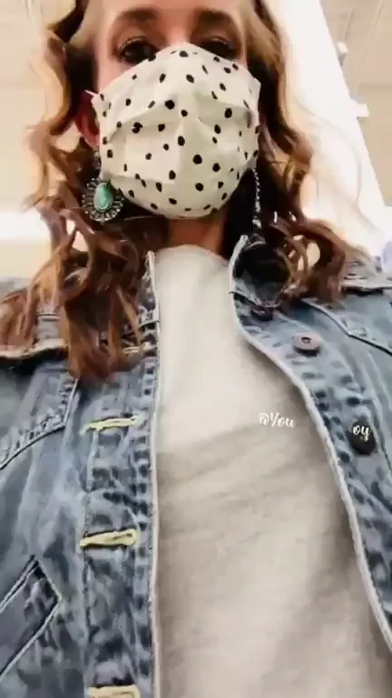 Remote Vibe Tease: Grocery Slut Gets Buzzed in Aisle 69!