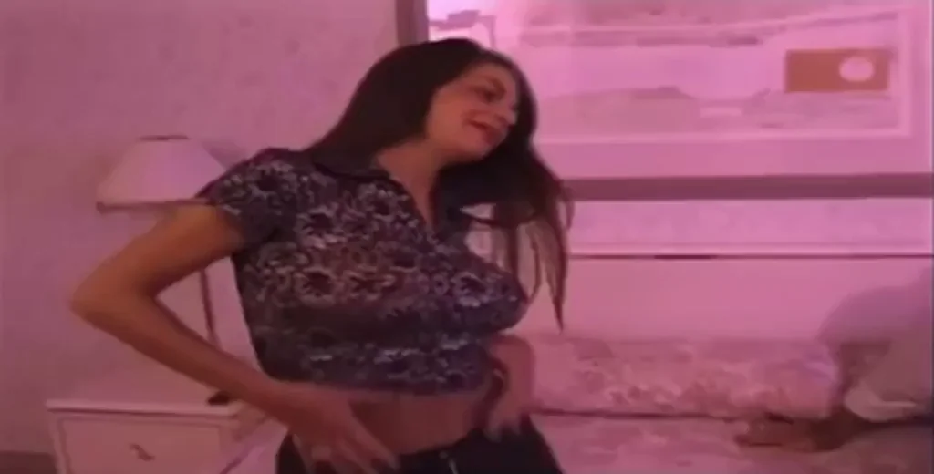 Shy Housewife Milan Strips Naked & Grabs Randy's Cock 😳🍑💦