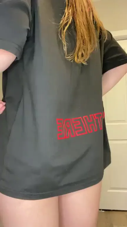here’s a little booty to make your Monday better