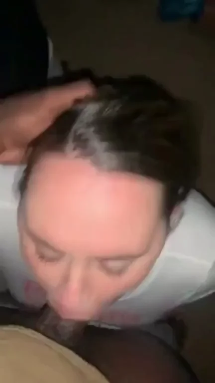 😈 BBC Facefucks White Slut's Throat Raw 💦