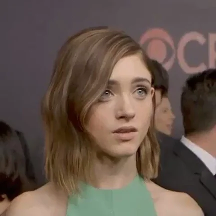 Natalia Dyer would be a great facefuck