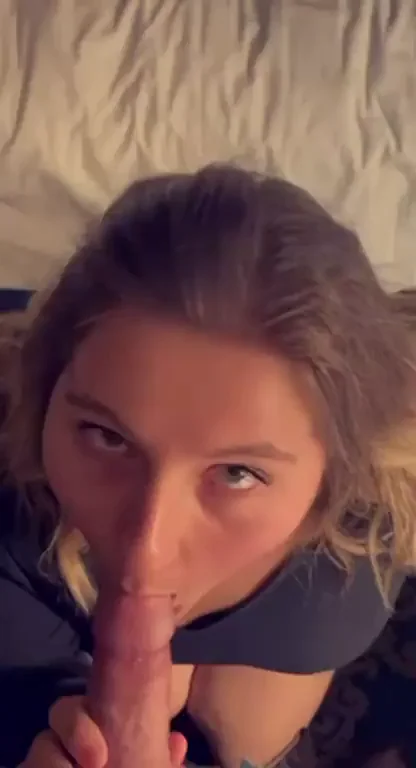 20 Years Old Blowing 42 year old