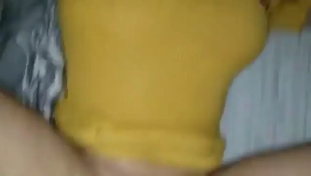 Bounce those titties ?