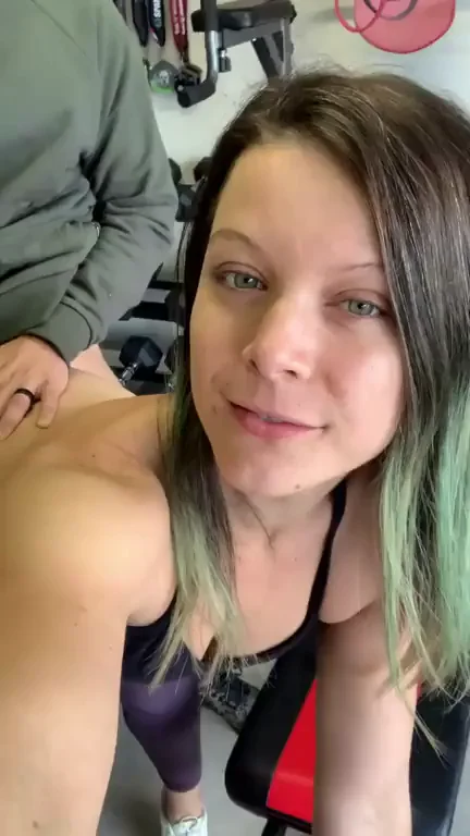 Am I using the gym equipment right? ????? [F]