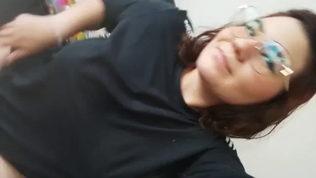 Not big girls here but i think me and my pussy are adorable... So hi!