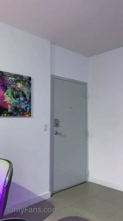 V€ronica Pizza dare gonr worng? Links in comments ???
