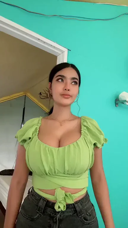 Cant Hide At All