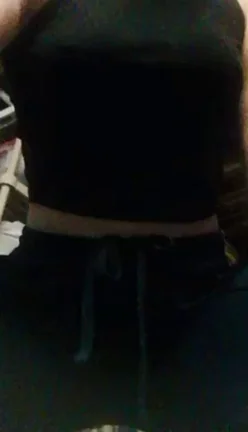 Everyone likes a girl in sweats amirite