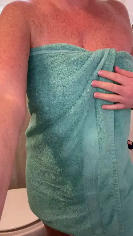 Happy Friday! ??(f)