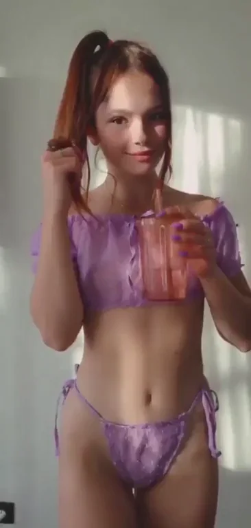 Be honest am i a good fuckdoll for a 19 y.o?