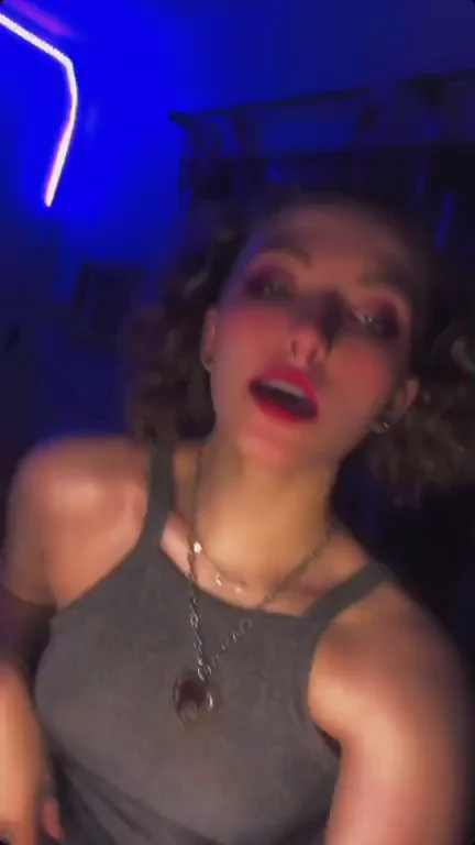 If only one guy enjoys this video, Im happy af ??