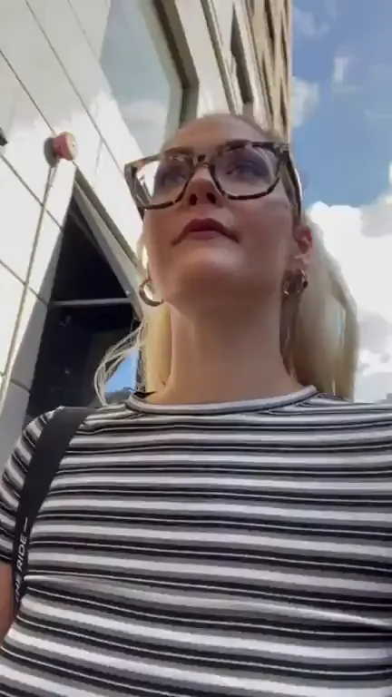 Drop titties! ?