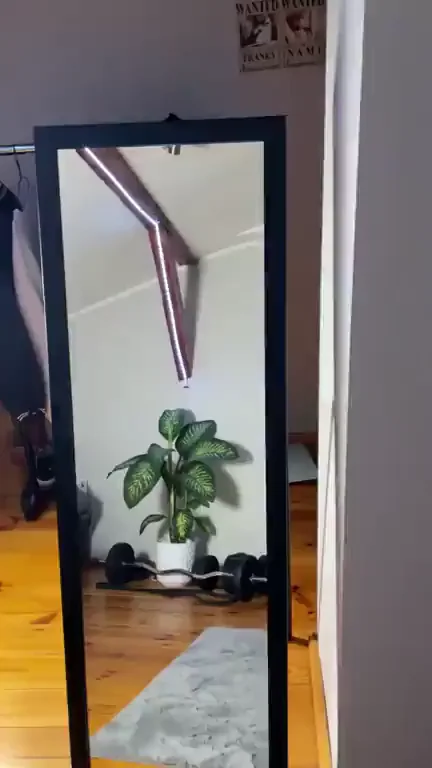 19YO Slut's Mirror Tease: Craving Every Older Cock in Sight