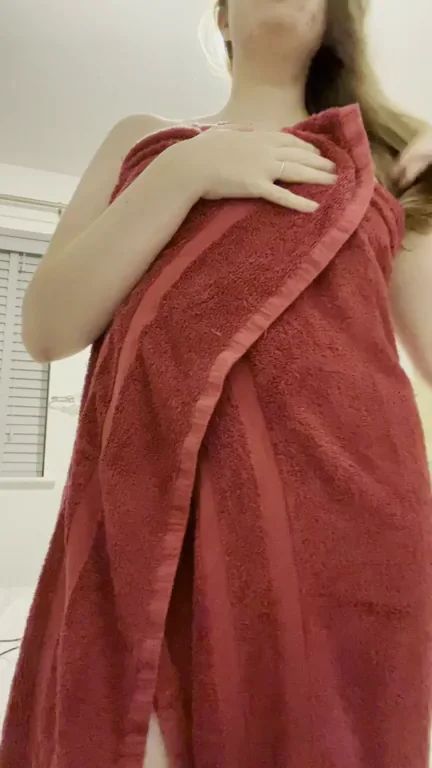 Are my curves enough to grab your attention?