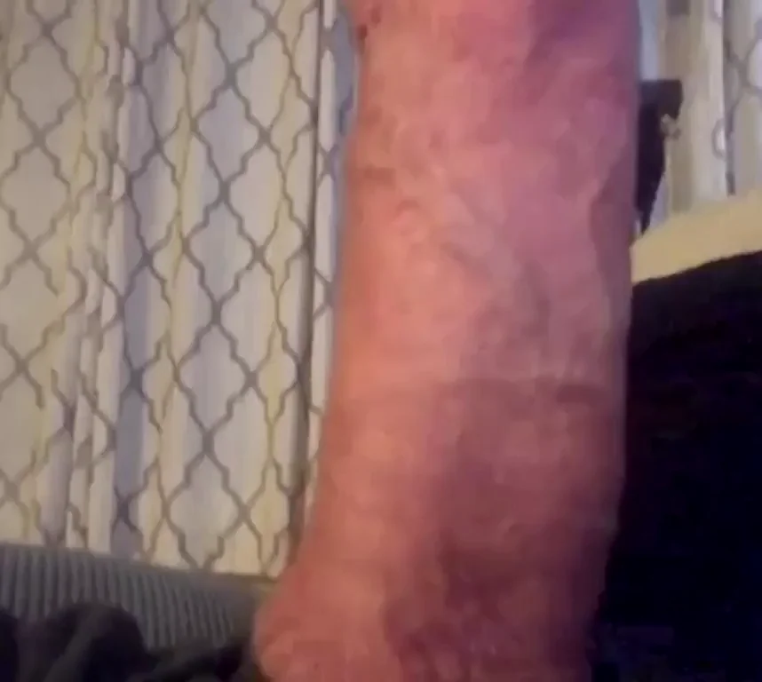 My big fat throbbing cock hides my forearm ????