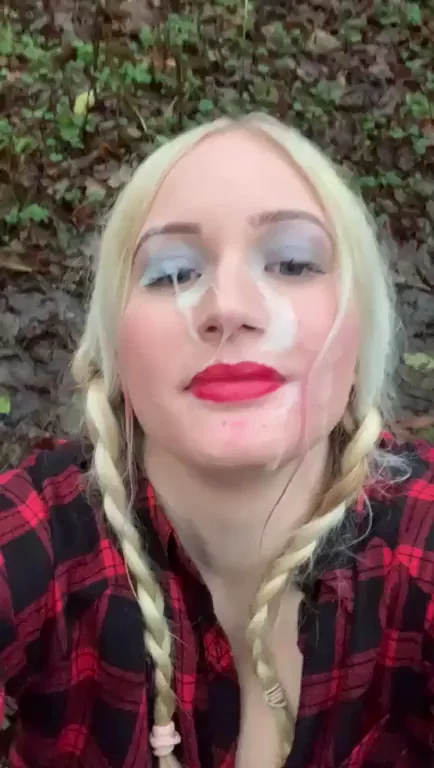 Public cum slut