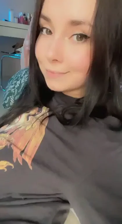 I'd Let Ya Devour My Juicy Pussy Every Damn Day 😛💦