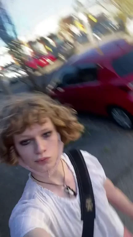 currently fantasising about one of my followers seeing this and the back alley fuckfest that would immediately follow