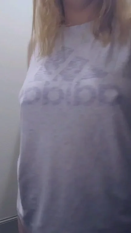 Blonde Babe's Massive Tits Bouncing in Adidas Tee 😍🍈🍈
