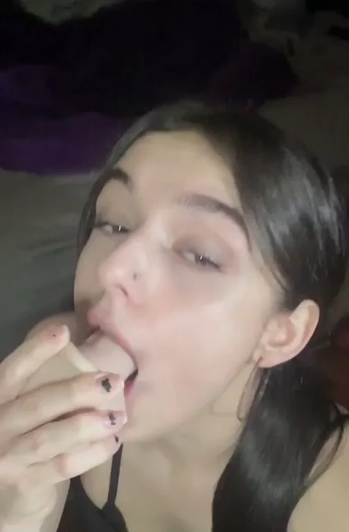 Sloppy College Slut Sucks Cock Like a Messy Whore 😩💦👅