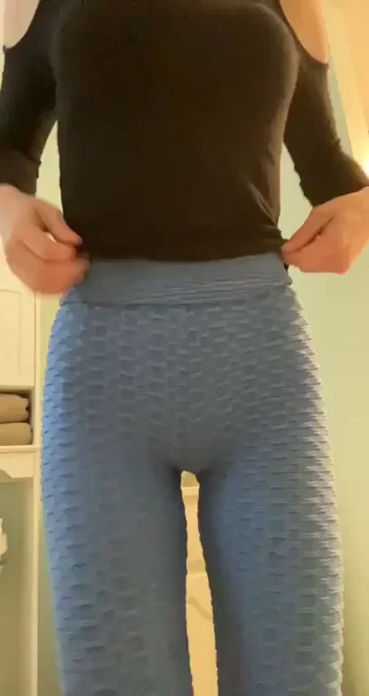 trendy leggings look better off