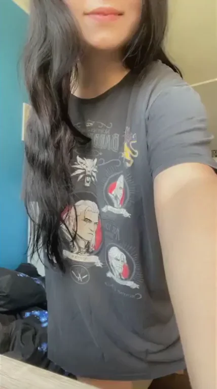 Winds Howling, Time to Flash My Juicy Tits & Pussy 😏🍃