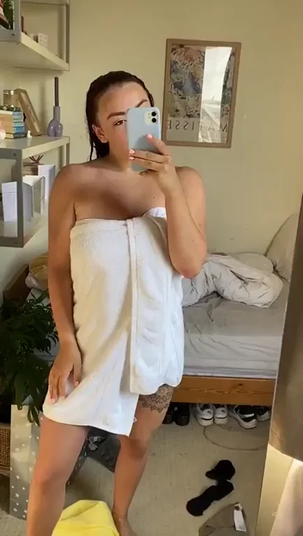 Worth Your Hot Cum? Judge My Slutty Body! 💦🧼