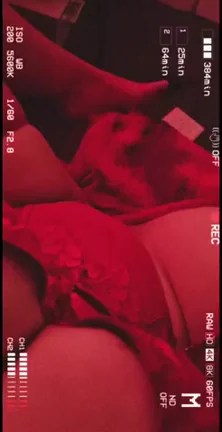 Red day in my bed! ??? live 17:30!!!