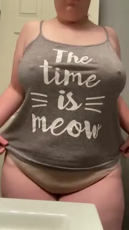 Meow! ;) [OC] [DROP]