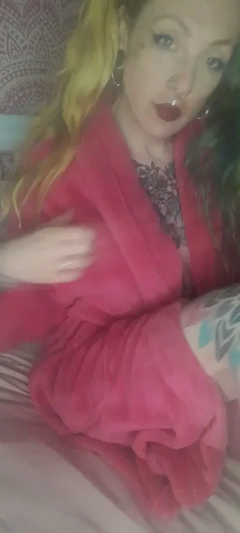 Hubby's Creampie Pussy Drip – Naughty Wife Begs for Ass-Filling Load