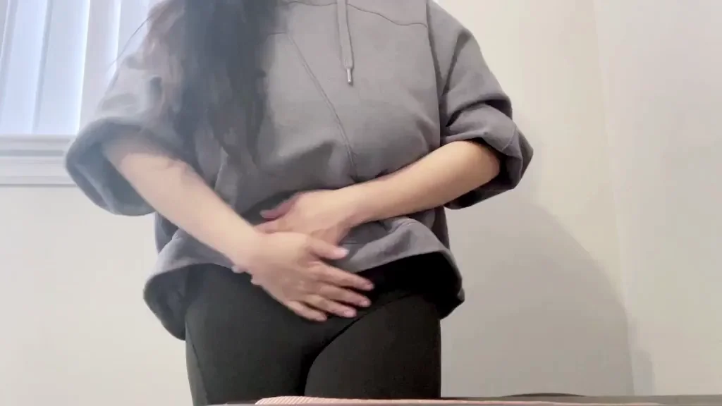 😍 Asian Babe's Massive G-Cup Surprise! 🍈🍈