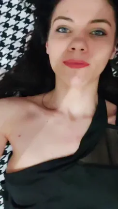 Giving A Sneak Peek Porn GIF by isabellamarta