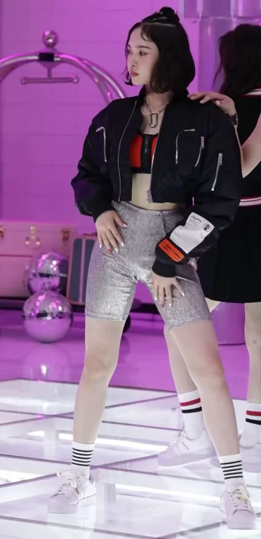 Bling Bling - AYAMY