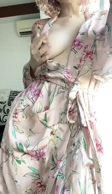 Petite Pink Kimono Tease: Making Neighbors Cum Hard 😈💦