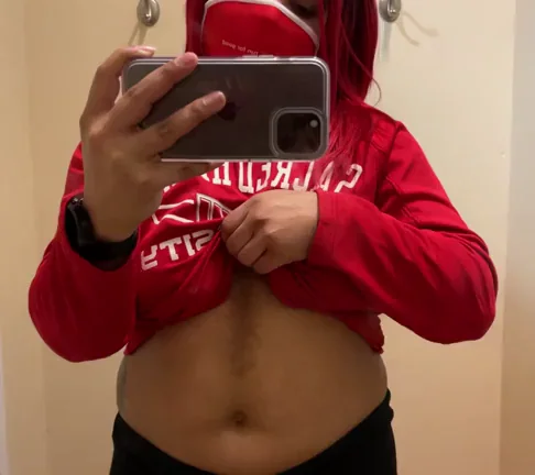 It’s been a slow day at work so it’s the perfect time to take my tits out [OC]