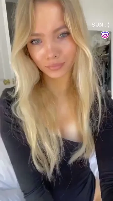 Sexy little Freya Allan with those fuck-me eyes & dick sucking lips. ?