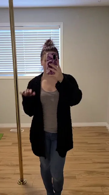 Wanna Pound My Wet Pussy While Hubby Watches? 😈🍆👀