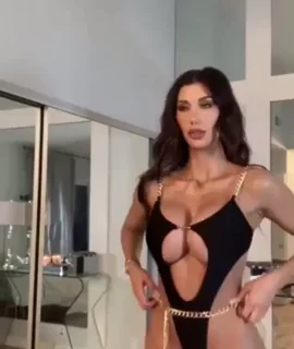 Sarai Rollins
